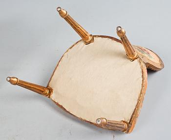 STOLAR, ett par, gustaviansk stil, 1900-talets första hälft.