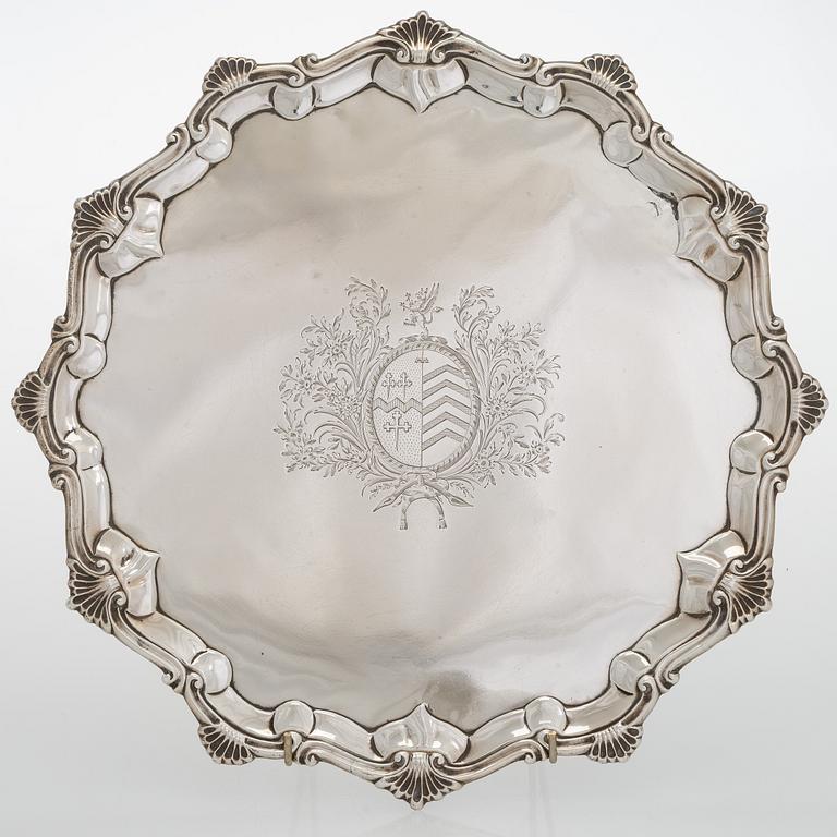 Early George III sterling silver salver, London 1769.