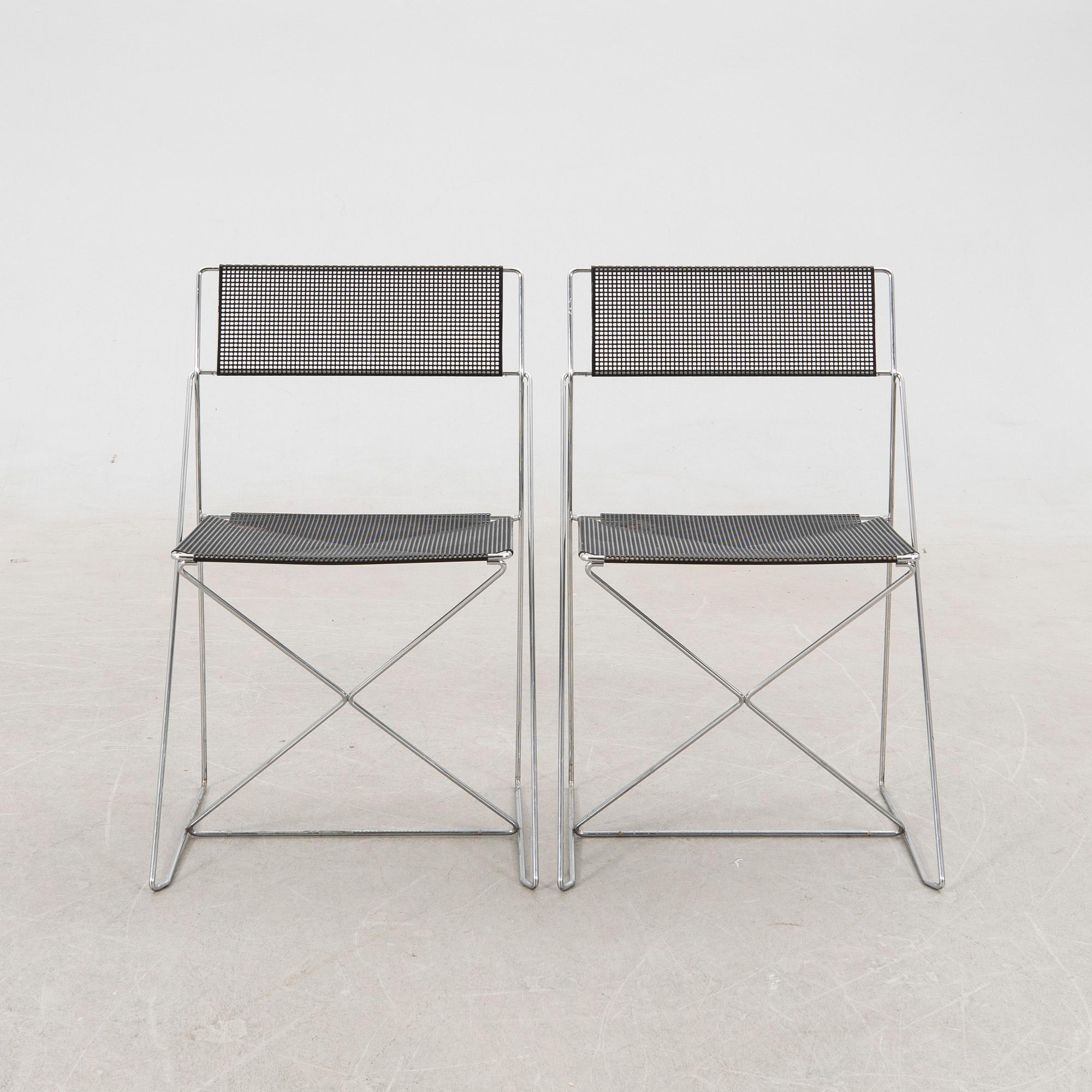 Niels Jørgen Haugesen, chairs, 1 pair, "X-Line", Hybodan, Denmark.