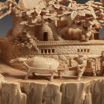A large Ivory carving, late Qing dynasty.