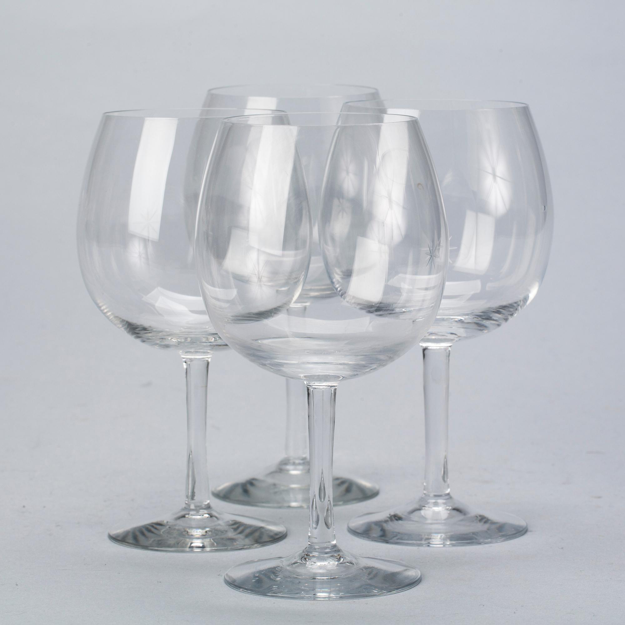 VINGLAS, 11 st, "Bouquet", design Signe Persson Melin, Kosta Boda.