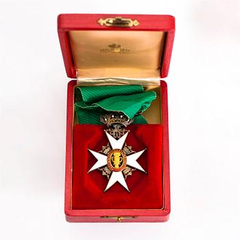 The Order of Vasa, commanders neck badge, gilded silver and enamel. CF Carlman, Stockholm.