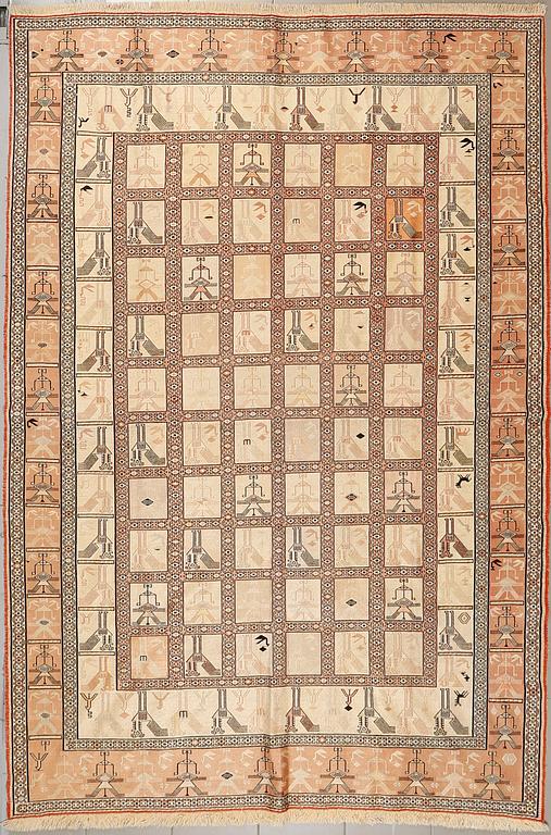 A Shahsavan soumak rug, silk, 280 x 191 cm.