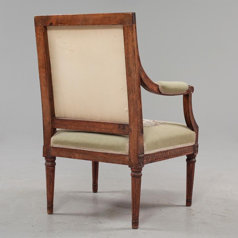 KARMSTOL, sengustaviansk stil, 1900-tal.