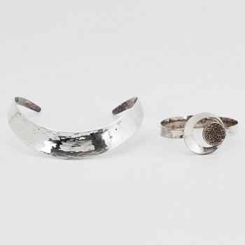 Necklace and bangle silver, Alton.