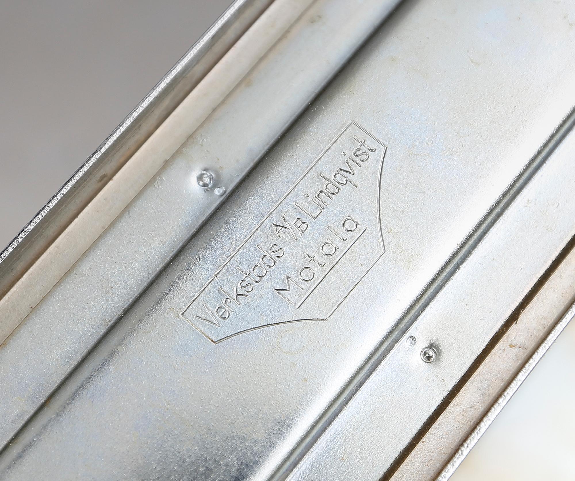 KÖKSPALLAR, 2 st, en märkt Verkstads AB Lindqvist, Motala, 1900-talets mitt.