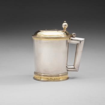 761. A Swedish early 19th century parcel-gilt tankard, marks of Magnus Söderberg, Visby 1810.