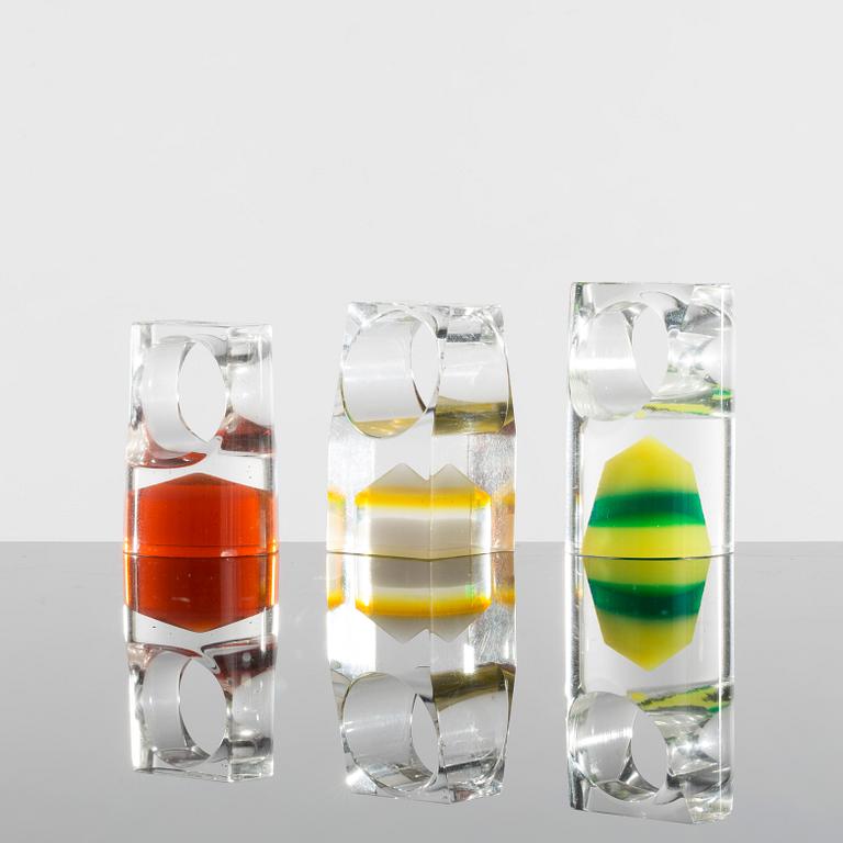 SIV LAGERSTRÖM, ringar, 3 st, akrylplast, Gravyverken, 1970-tal.