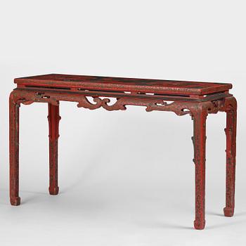 Altarbord, röd lack. Qingdynastin.