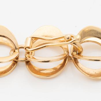 Theresia Hvorslev, a necklace and a bracelet, 18K gold, Falköping 1969.