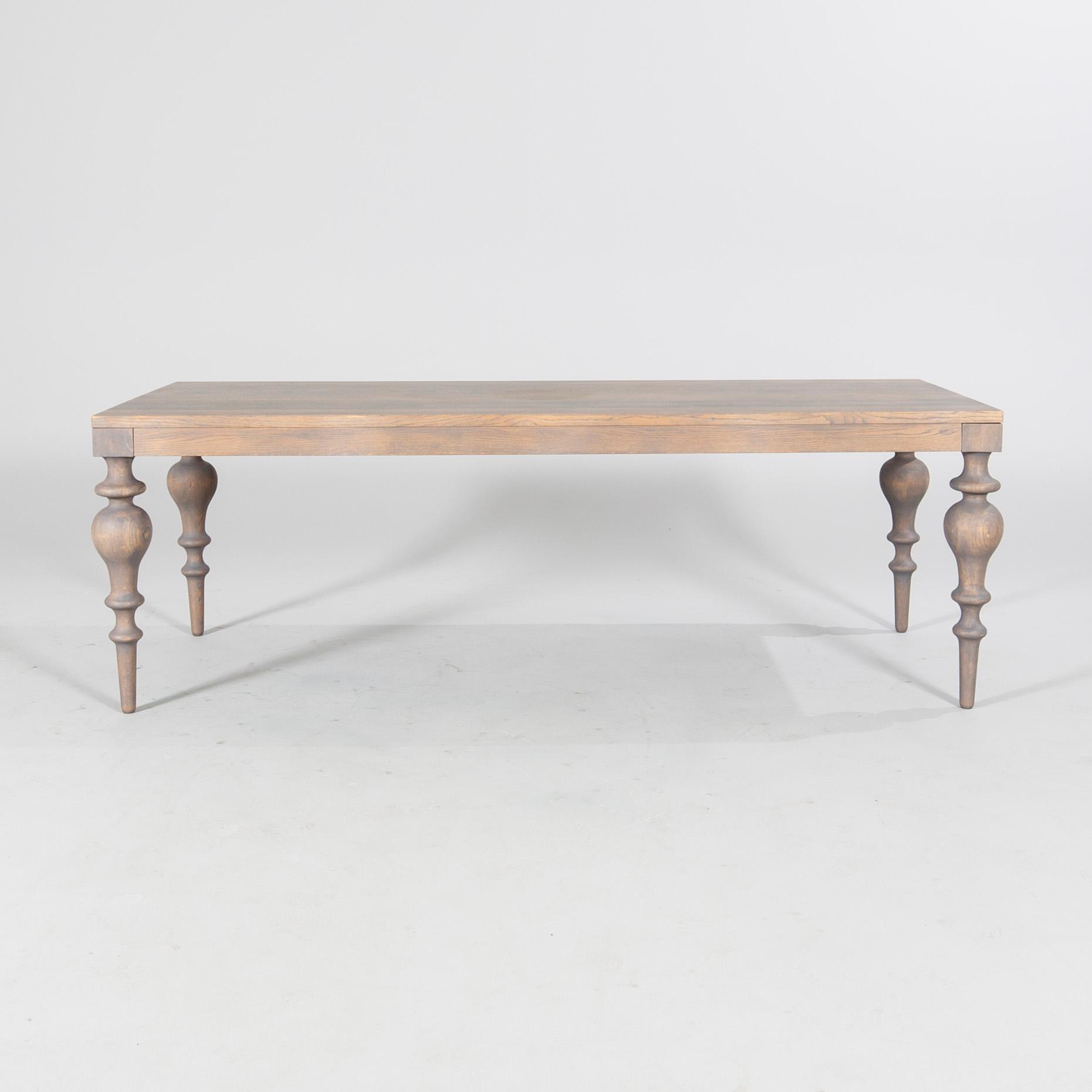 Elin Louise Sveen matbord 'Viola' för Ygg & Lyng 2000-tal.