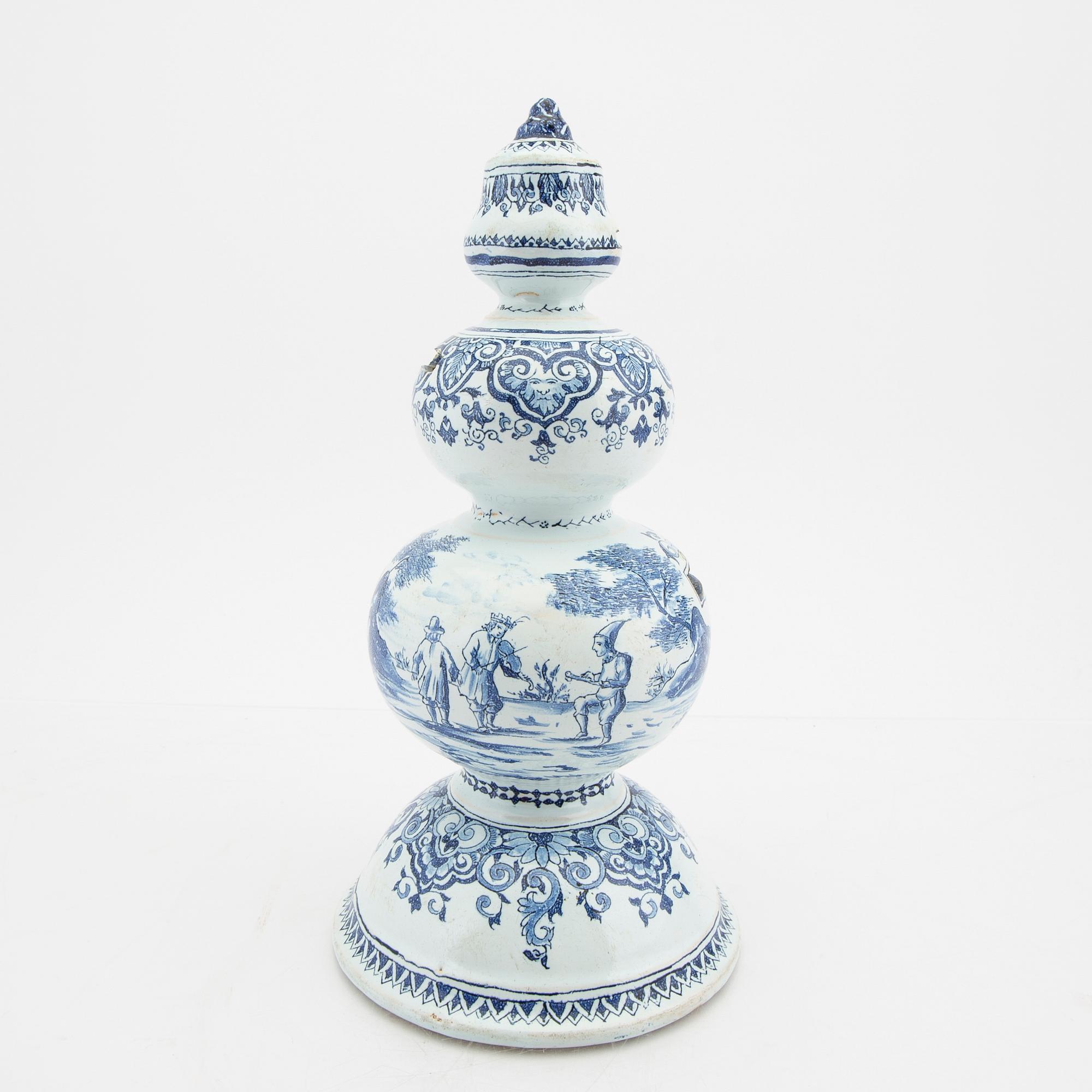 An 18th/19th century signed faiance moneybox. - Bukowskis