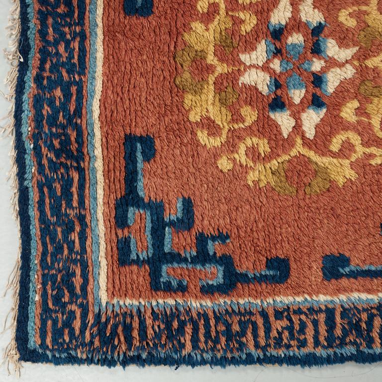 MEDITATIONS RUGS, 2 PIECES. Antique Ningxia. 122,5 x 62,5 and 302,5 x 62,5 cm. China late Qing dynasty.