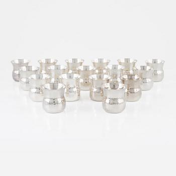 Eric Löfman, supkoppar, 17 st, silver, MGAB, Uppsala, bl.a. 1974.