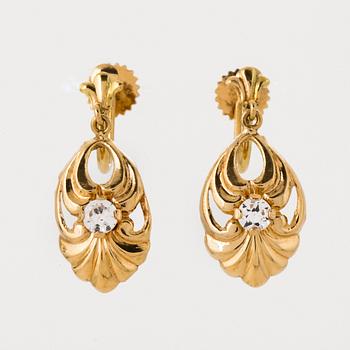 EARRINGS, 18K gold with white stones.