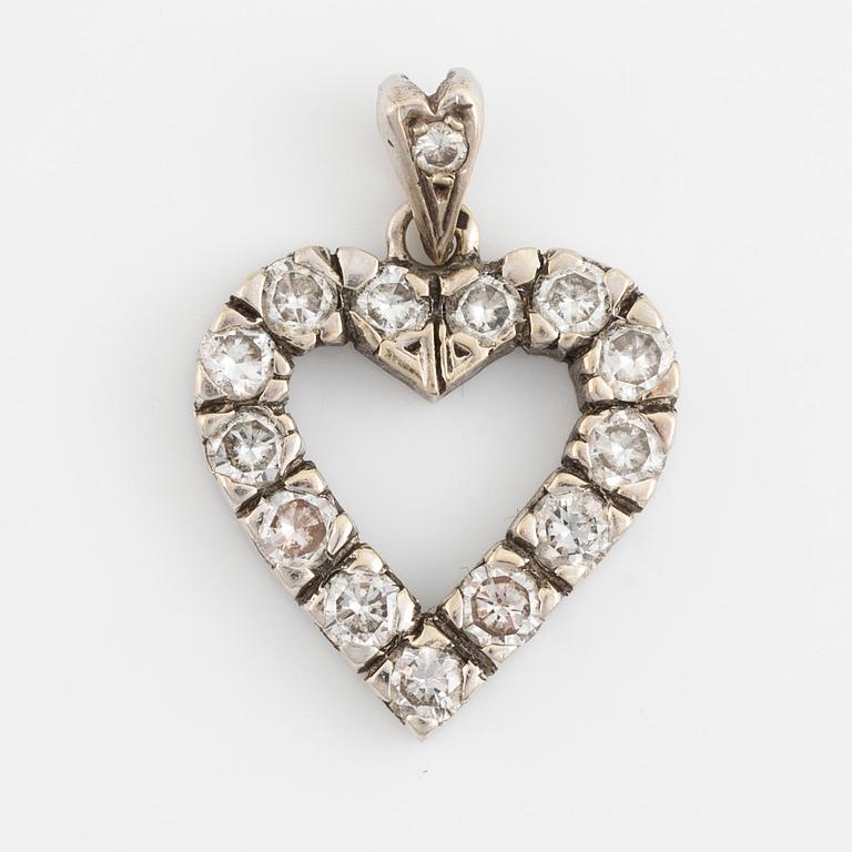 White gold and brilliant cut diamond heart necklace.