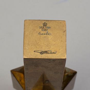 PIERRE FORSSELL, ljusstakar, ett par, mässing, Skultuna, 1900-talets andra hälft.