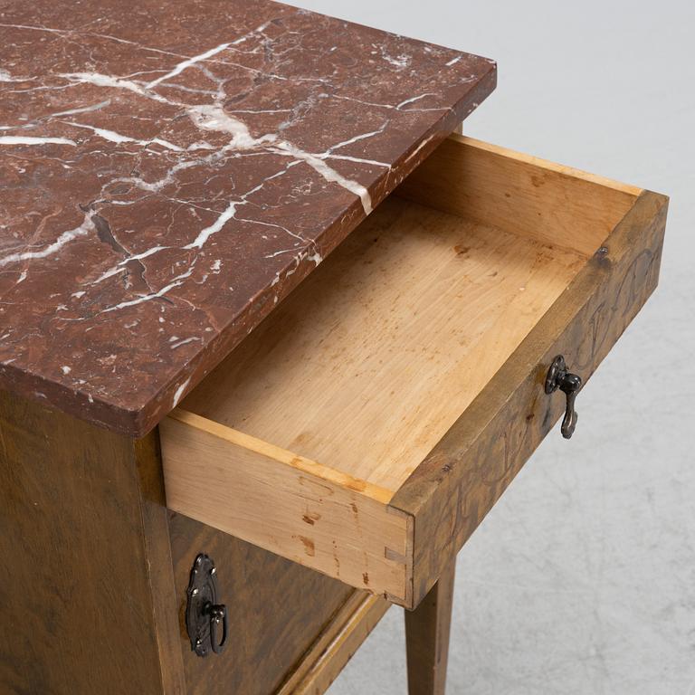 Sängbord, ett par, 1920/30-tal.