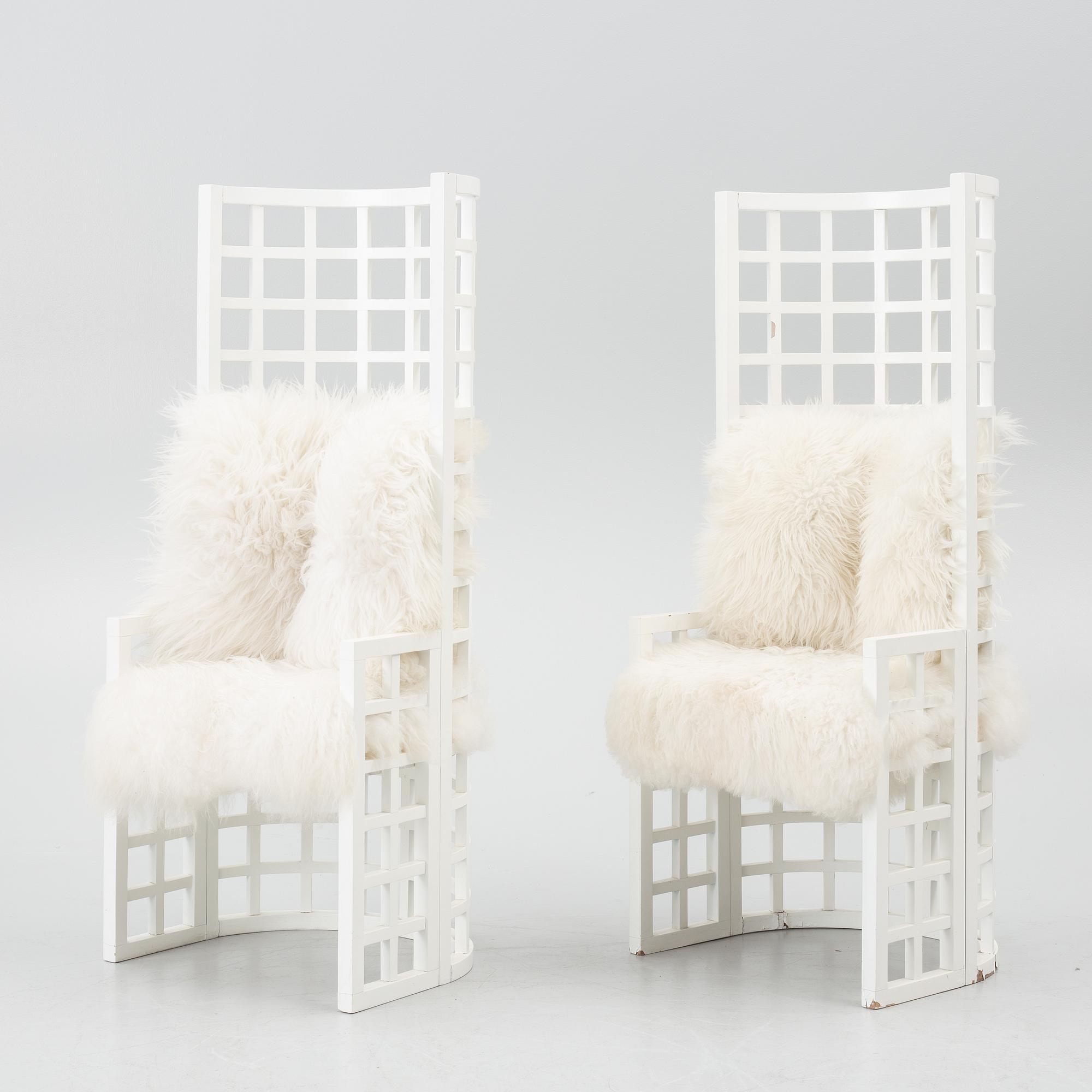 Armchairs, a pair, contemporary.