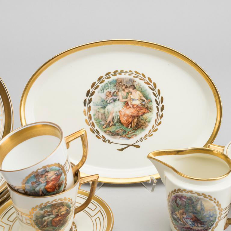 KAFFESERVIS, 27 delar Royal Copenhagen porslin 1900-talet andra hälft.