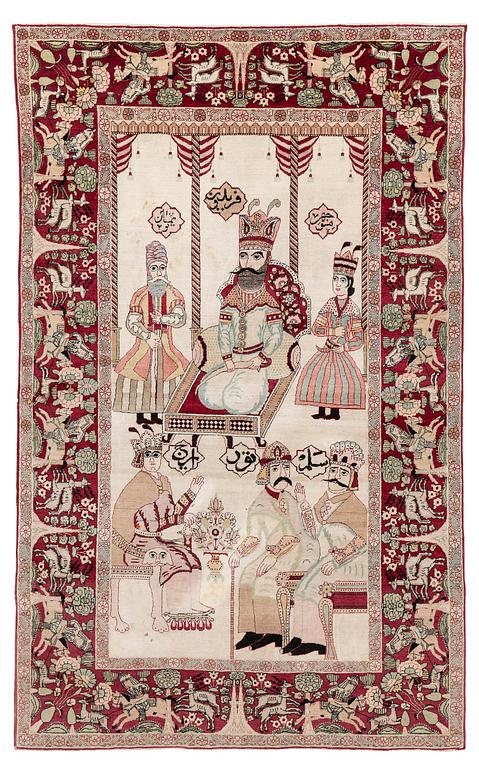 Matta, antik Kirman Laver, figural, södra Persien, ca 214 x 130 cm.