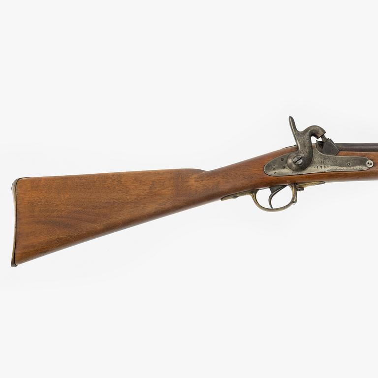 A Swedish 1860 pattern percussion rifle.