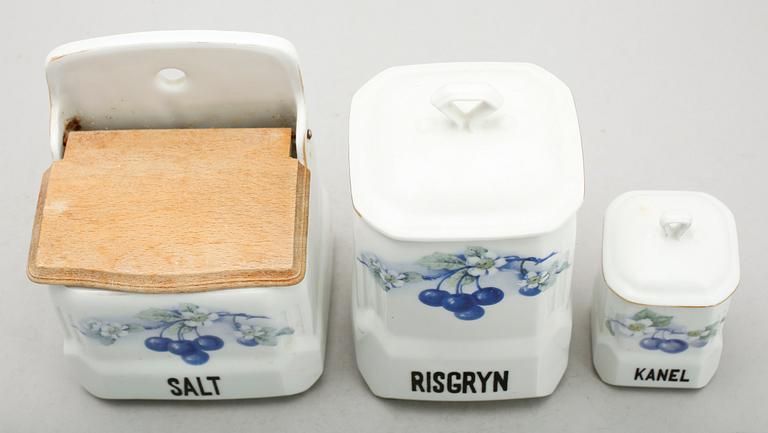 KRYDDSERVIS, 12 del, porslin, Victoria, Tjeckoslovakien, tidigt 1900-tal.