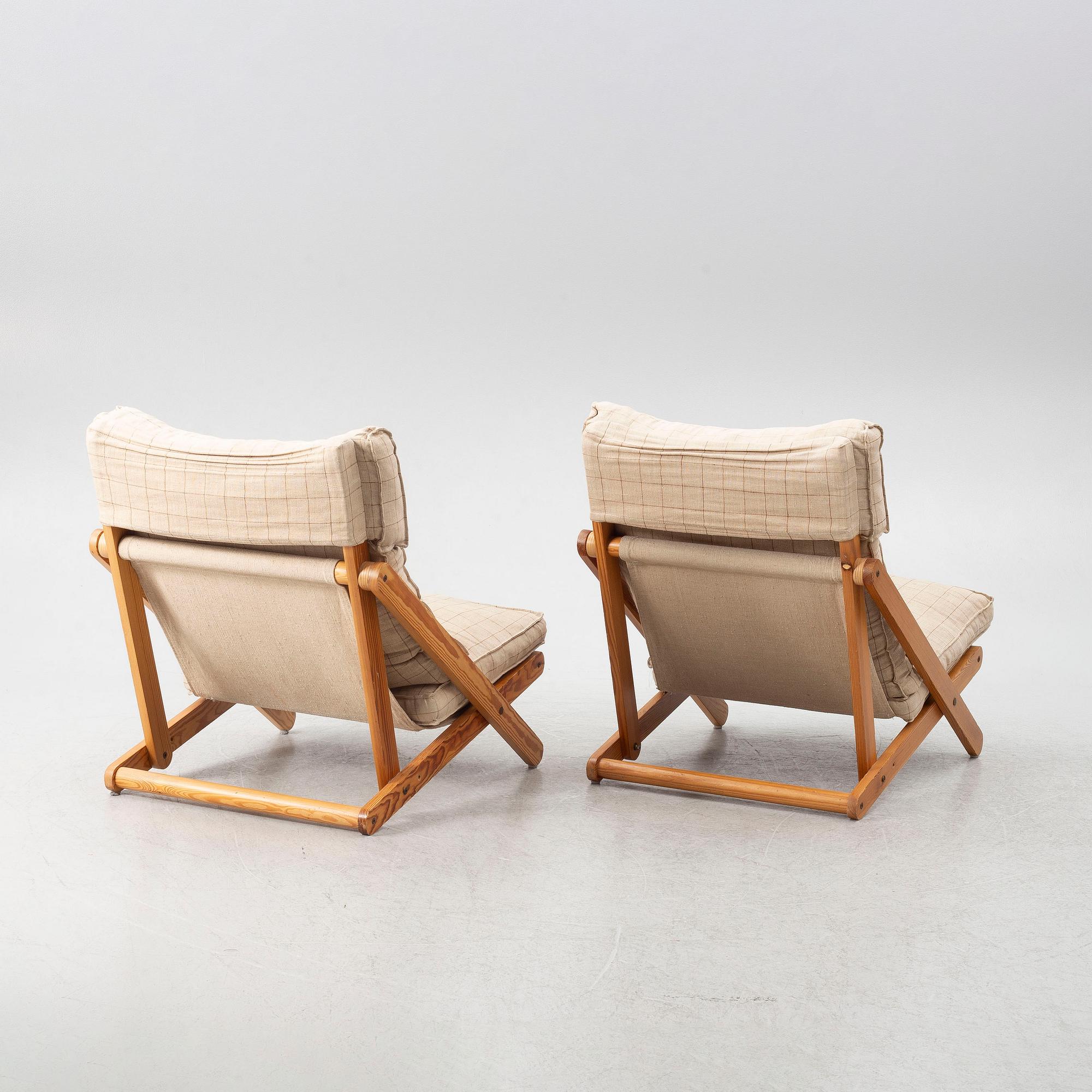 Gillis Lundgren, A pair of  'Idre' lounge chairs, Ikea second half of the 20th century.