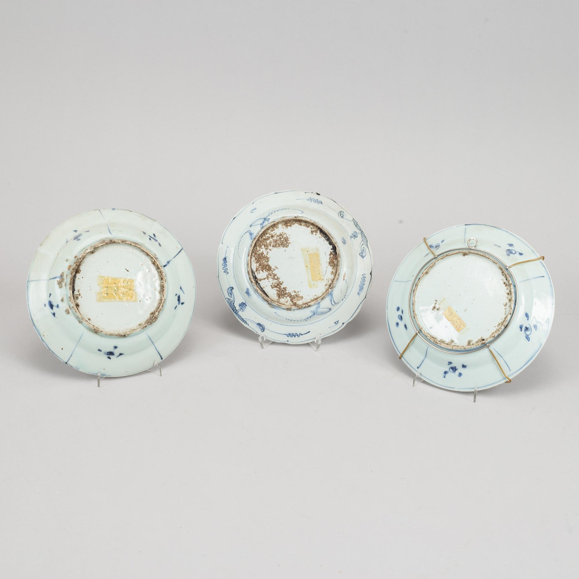 Tallrikar, sex stycken, kraakporslin. Mingdynastin, Wanli (1572-1620).