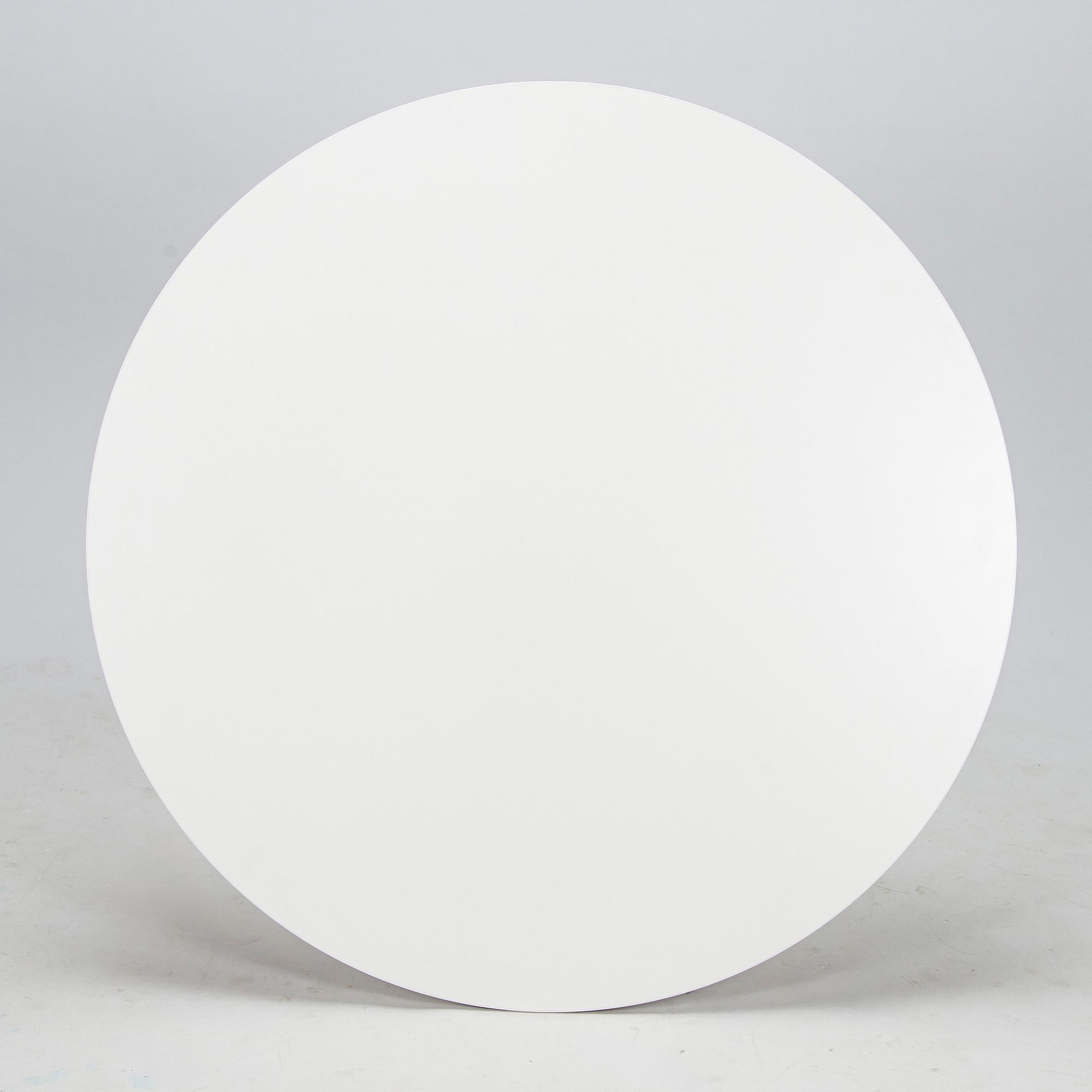 Verner Panton, four 'System 1-2-3 and a dining table for Verpan Denmark 21st century.