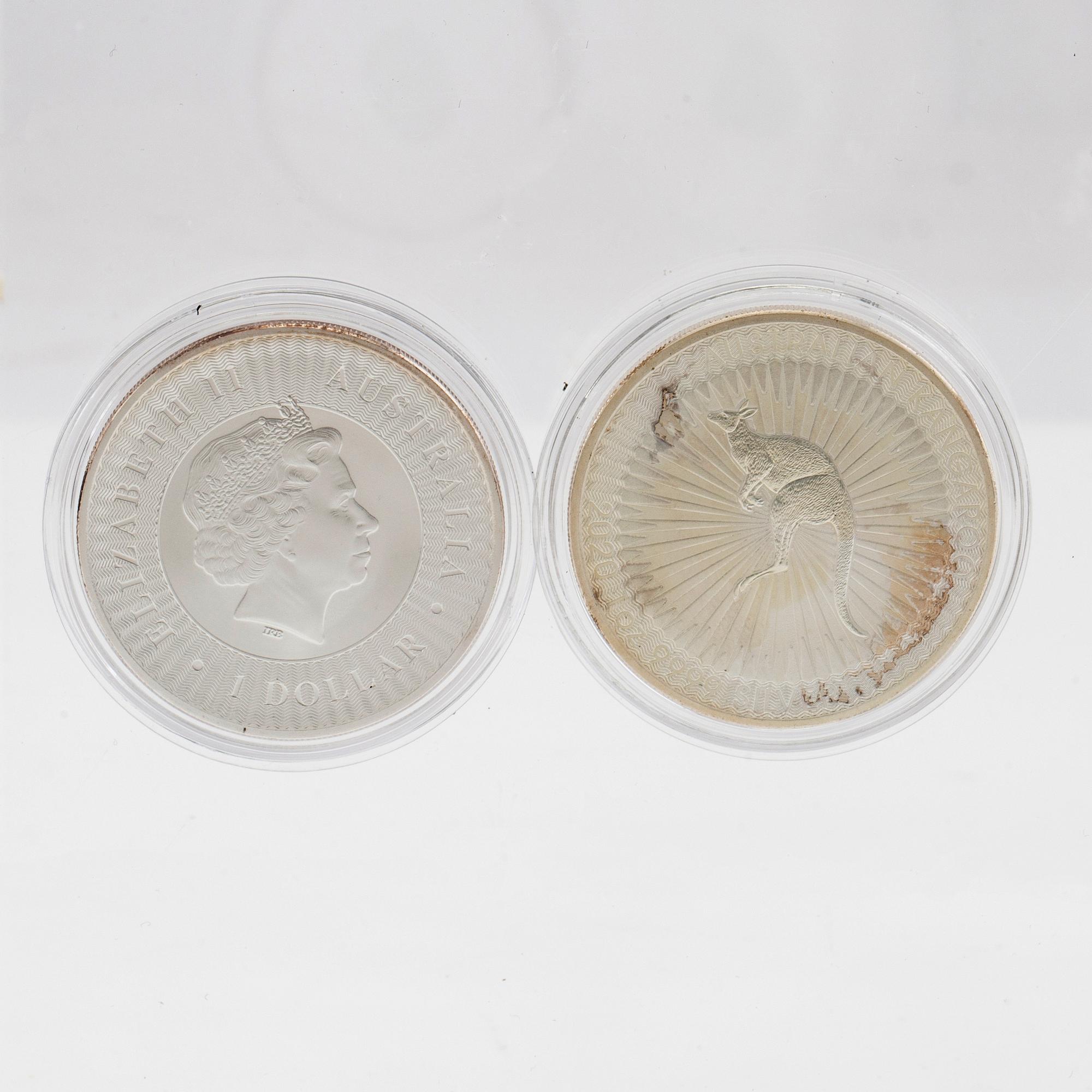 15 st 1oz mynt 999 silver.