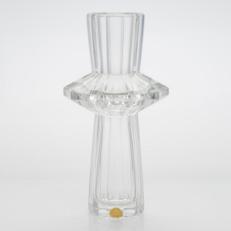 Aimo Okkolin, vas, "Fyr", signerad Aimo Okkolin, Riihimäen Lasi Oy.