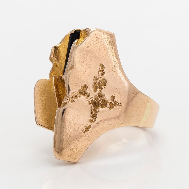 Björn Weckström, a 14K gold and tourmaline ring 'Tourmaline river' for Lapponia 1982.