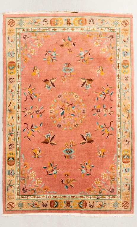 Matta, Kina old ca 293x210 cm.