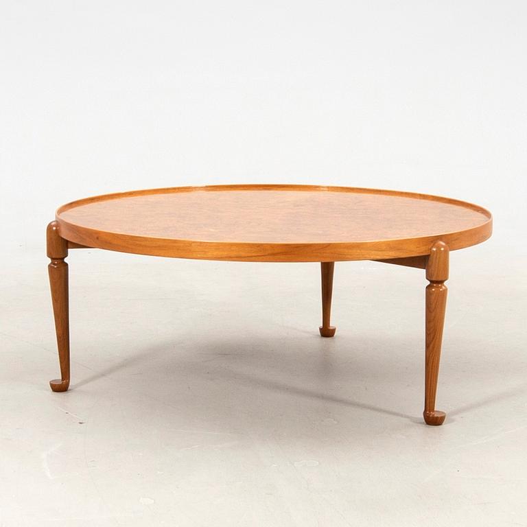 Josef Frank, coffee table, model 2139, manufactured by Svenskt Tenn after 1985.