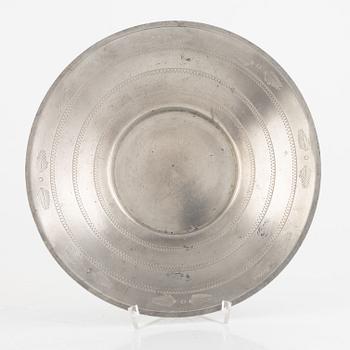 Firma Svenskt Tenn, a pewter dish, Stockholm 1932.