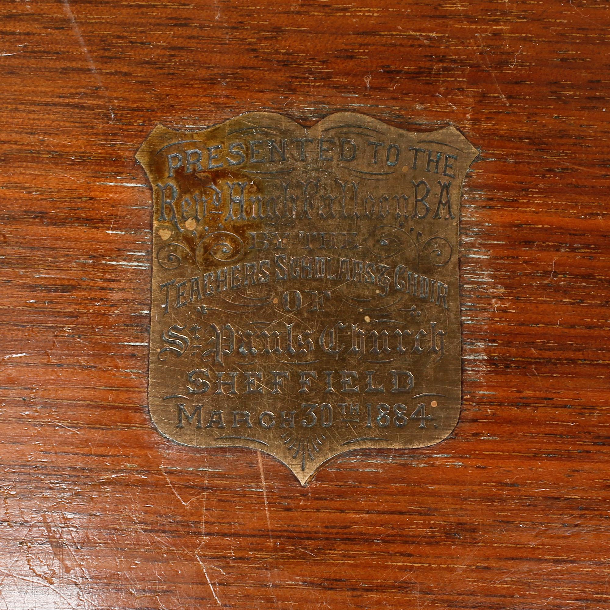 FISKBESTICK, 24 delar, nysilver, John Round & Son, England, 1900-talets början.