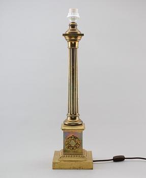 BORDSLAMPA, 1800-talets andra hälft.