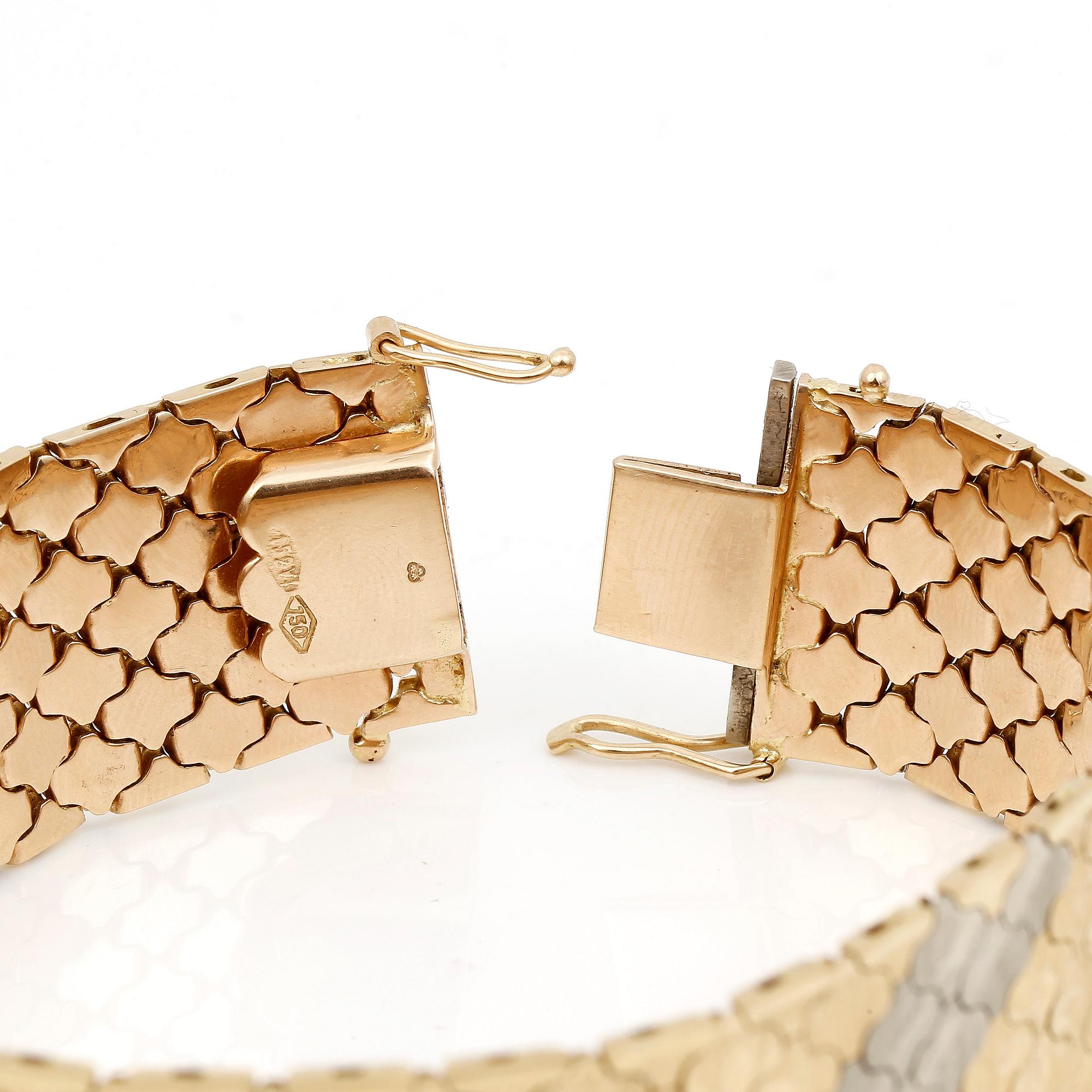 ARMBAND, tvåfärgat 18K guld, Vincenza, Italien, 1900-talets sista kvartal. Total vikt 57 g.