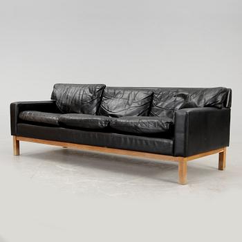 SOFFA samt FÅTÖLJ, 1960-tal.