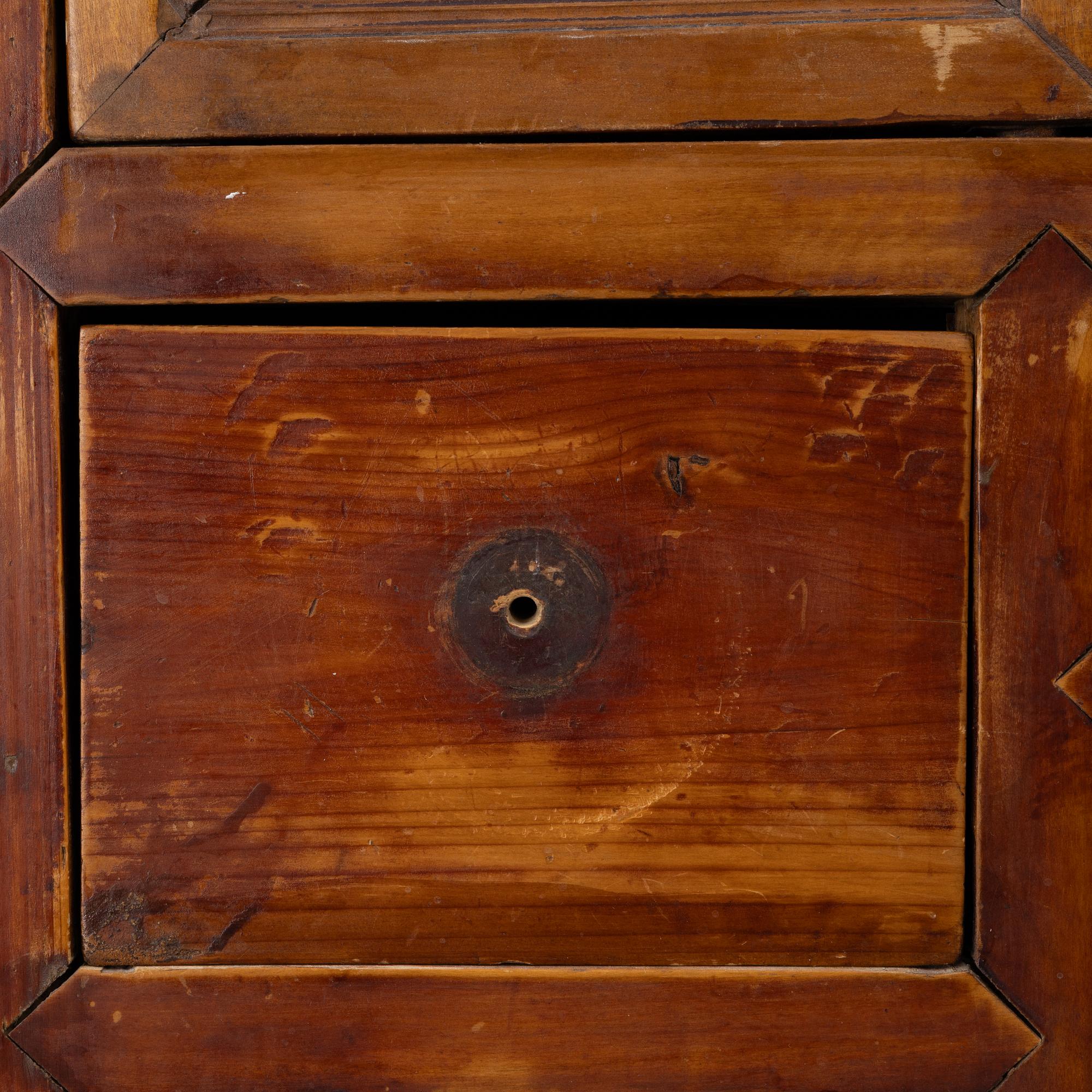Cabinet, China, 20th century.
