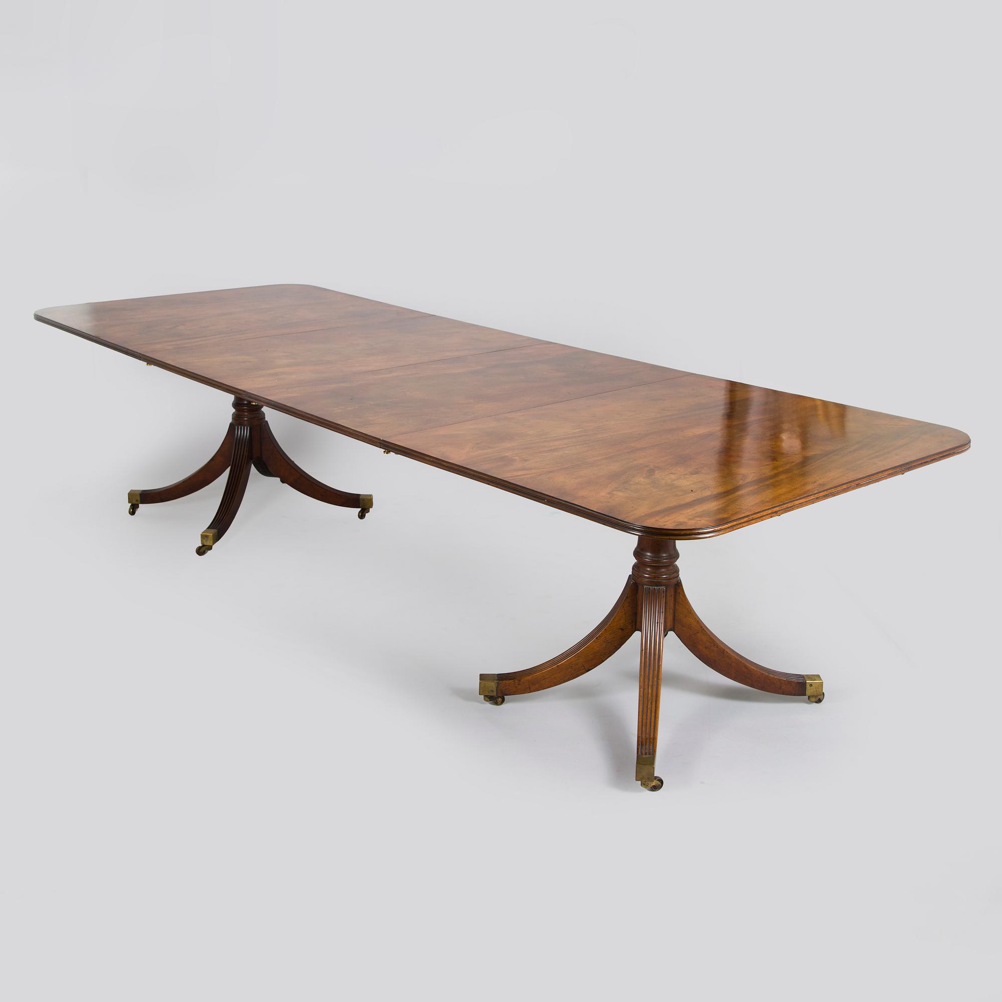 Matbord och stolar, 8 st, mahogny, regency-stil, 1900-talets slut.