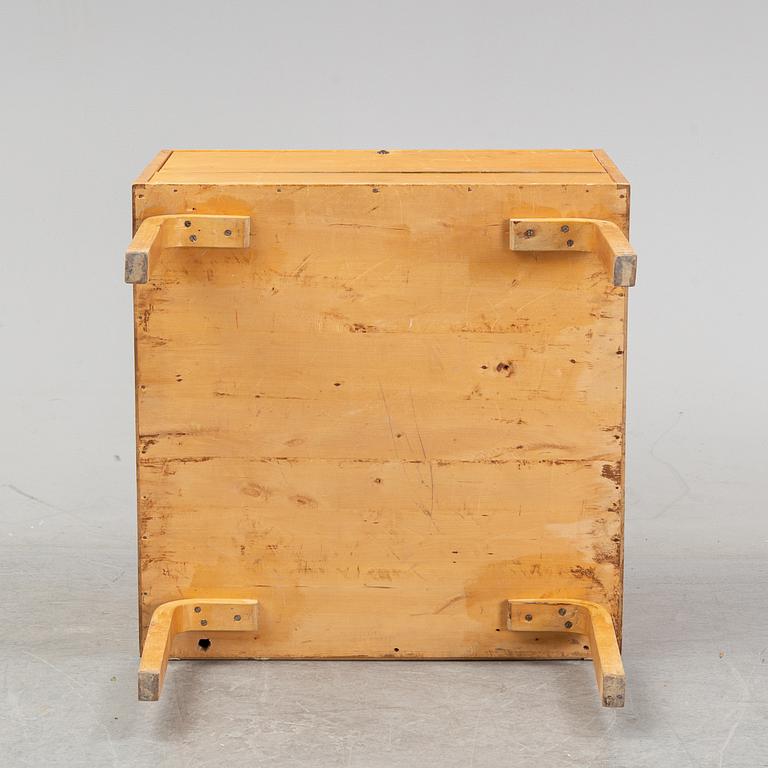 A mid 20th century bar cabinet/cabinet, Artek, Finland.