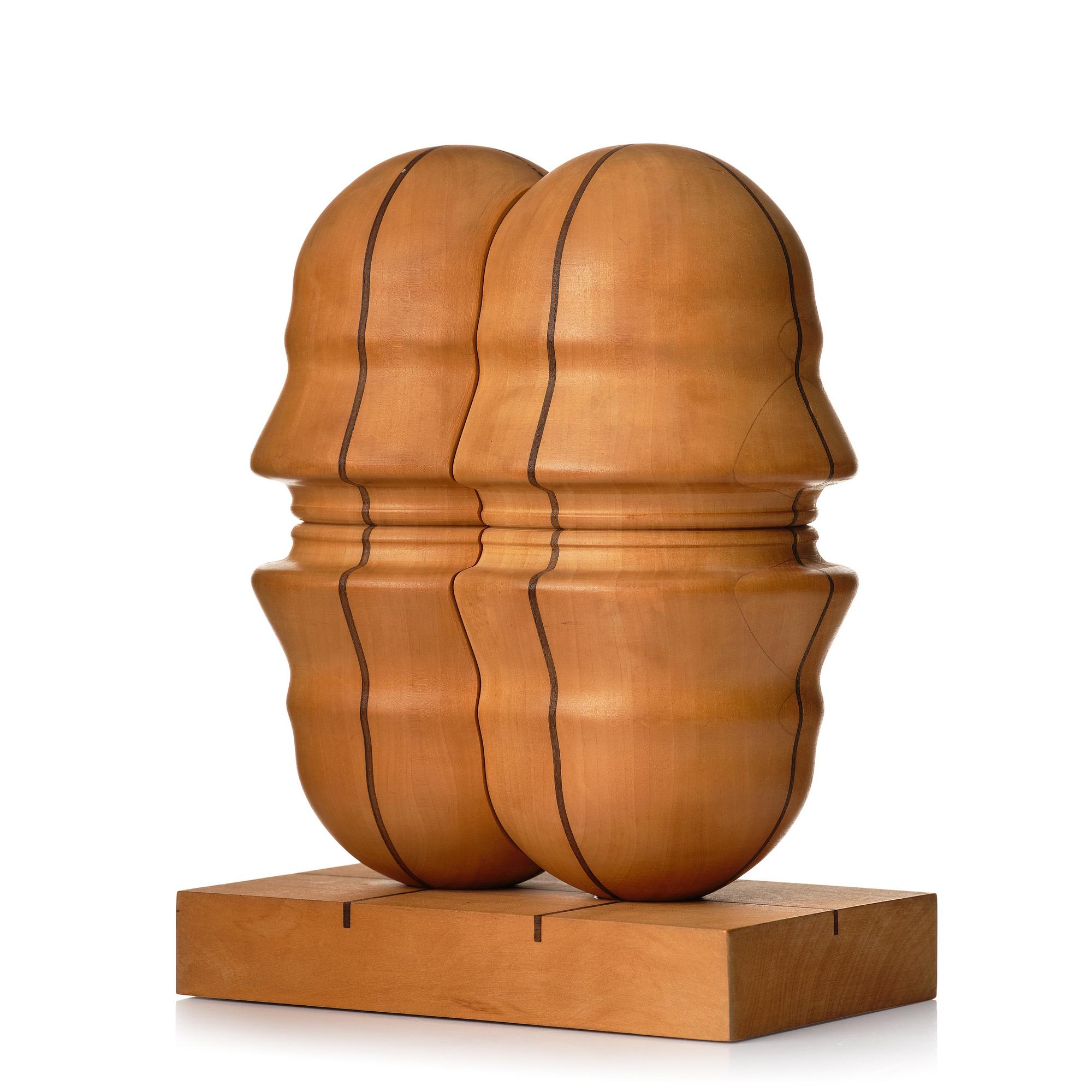 Sivert Lindblom, skulptur, trä, signerad S. Lindblom och daterad -68 undertill.