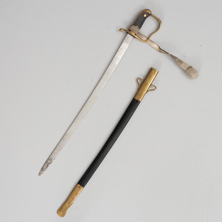 Polissabel, 1900-talets början, med balja.
