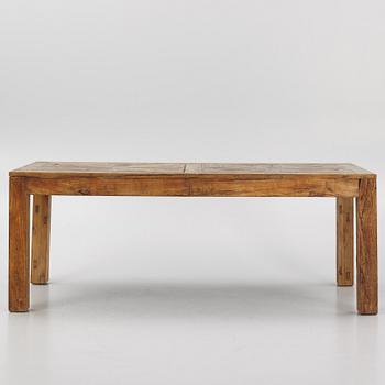 A dining table, Artwood, 21st Century.
