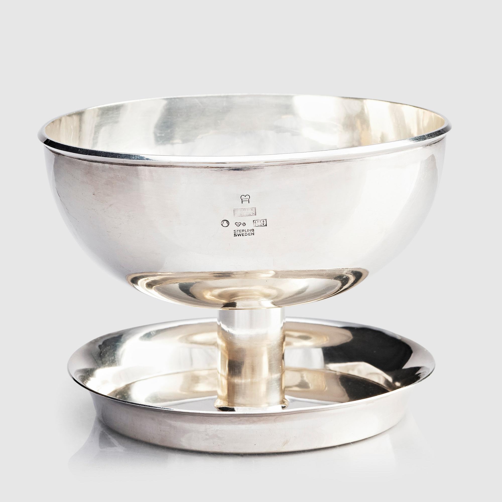 Birger Haglund, skål på fot, Stockholm 1969, sterling silver.