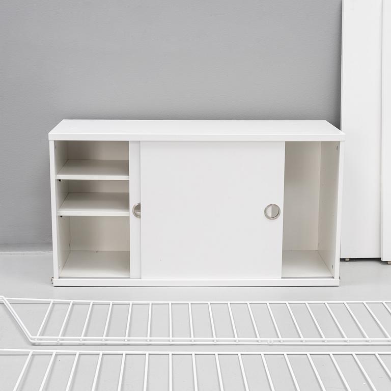 Nils Strinning, a 'String' shelving system.