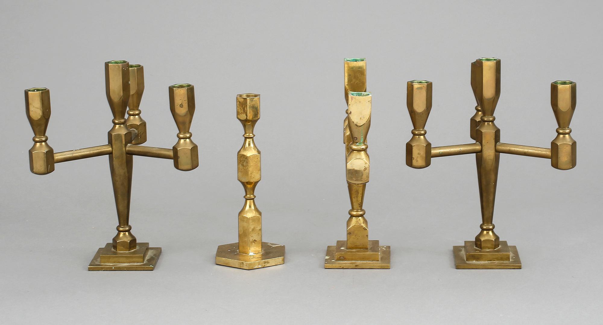 KANDELABRAR samt LJUSSTAKE, 4 st, mässing, metallslöjden Gusum, 1980-tal.