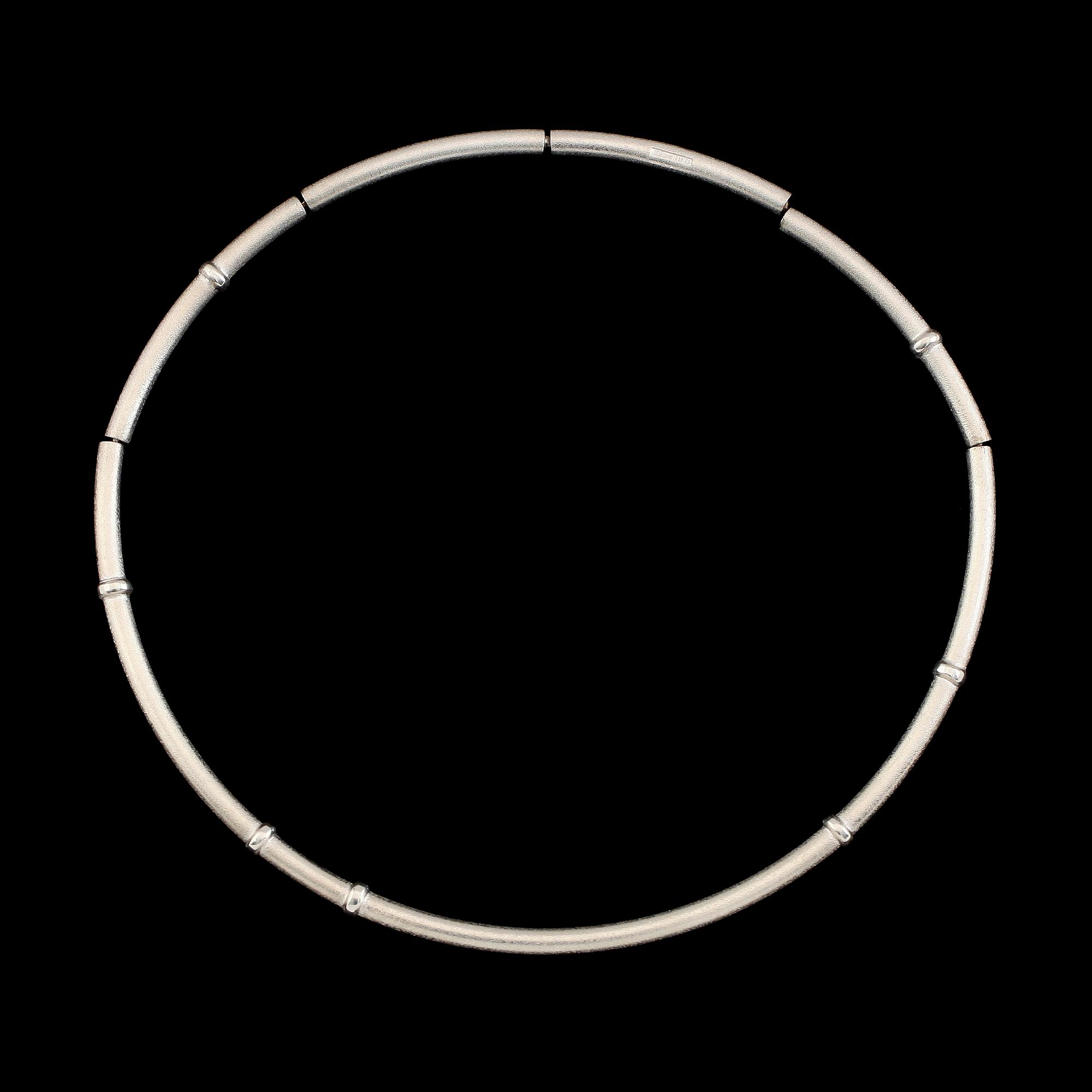 COLLIER, sterlingsilver, Lapponia, Finland 2006. Total vikt ca 35 g.